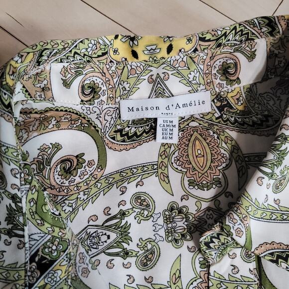 Maison d' Amelie Elegant Paisley Silklike Blouse Size Medium - Picture 9 of 13